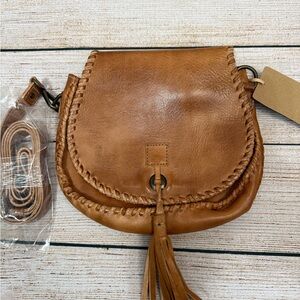 Bed|Stu Half Moon Crossbody Bag. NWT Tan Rustic. MSRP $245